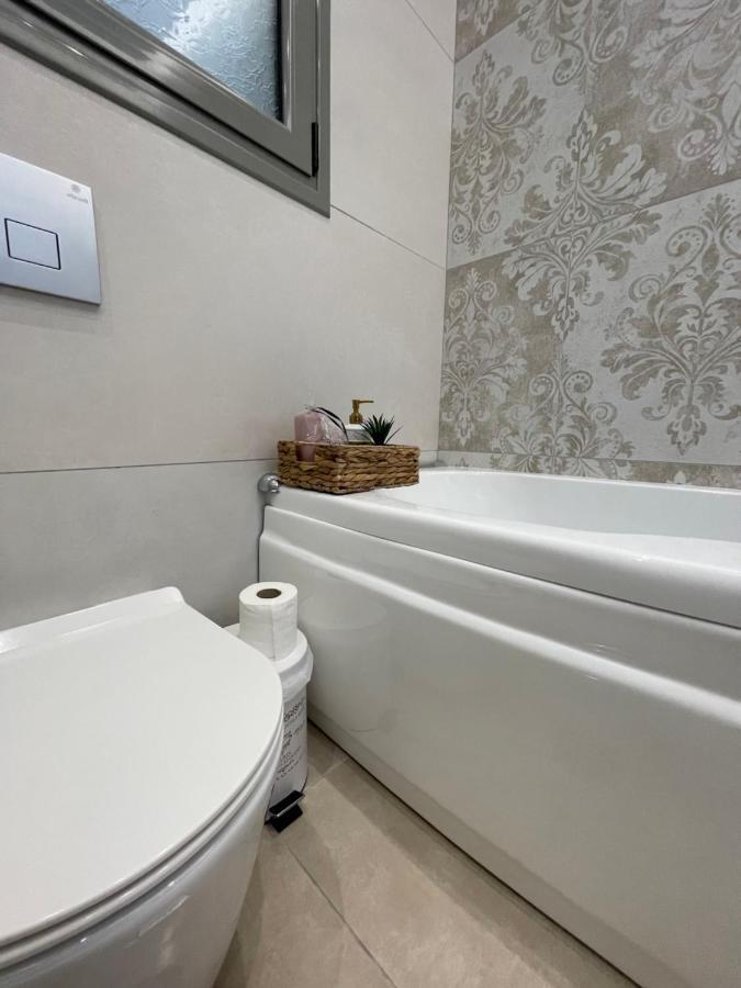 Agora Luxury Apartment 1 Loutráki Exterior foto